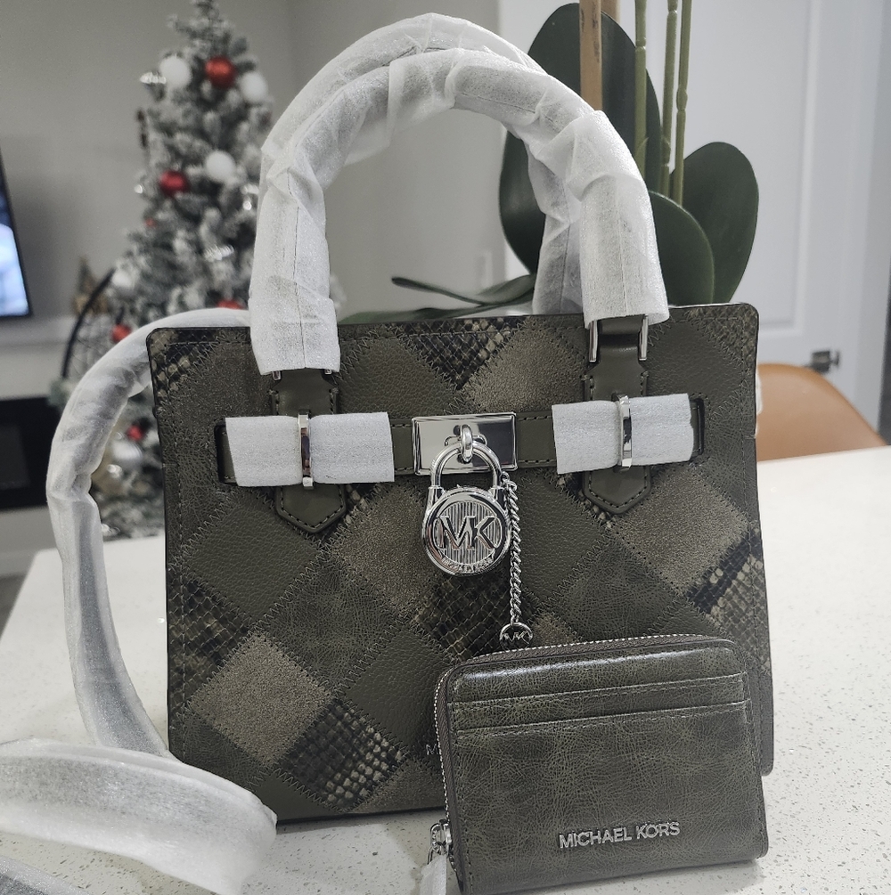 NWT MICHAEL KORS BAG & WALLET